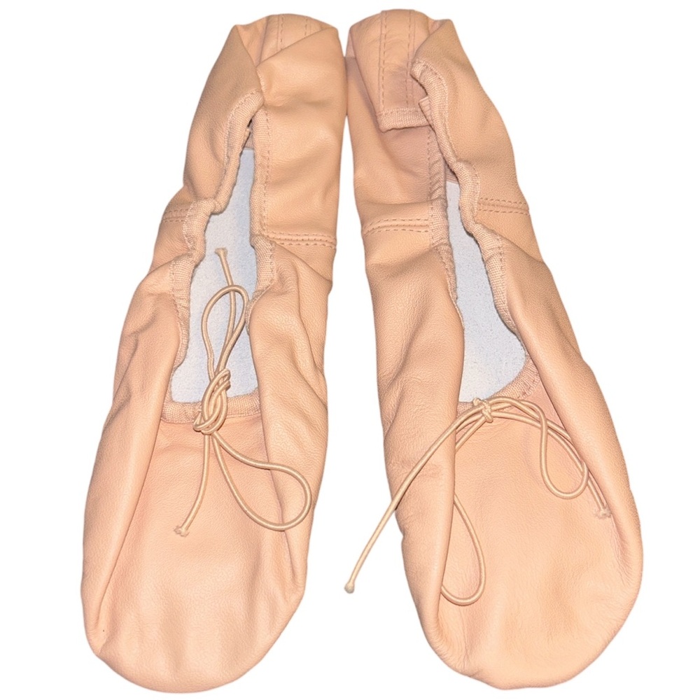 Bloch Dansoft Ballerina Ballet shoes slippers size 8A Dance SO205L